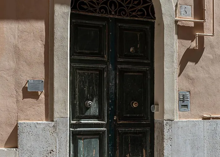 Margana Luxury 3 Bedrooms Amazing Terrace * Rom