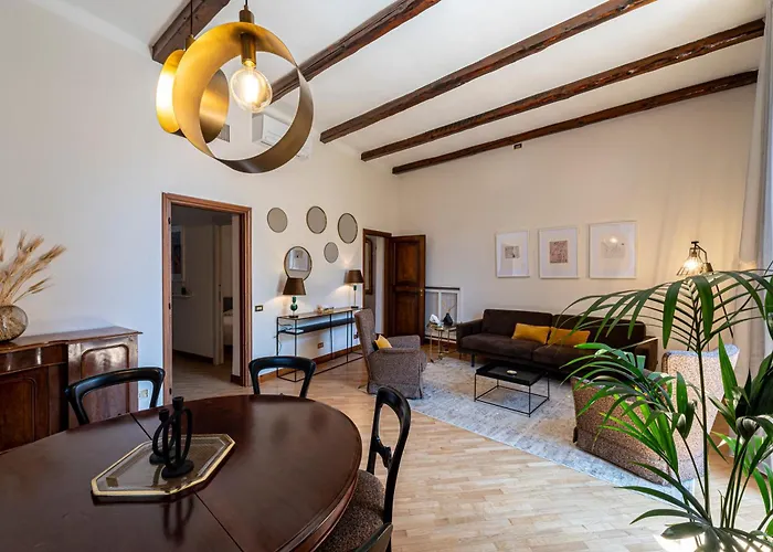 Margana Luxury 3 Bedrooms Amazing Terrace * Rom